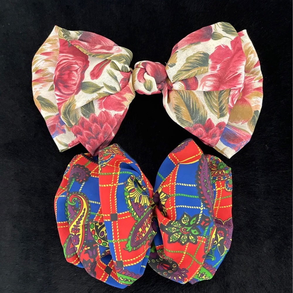 Hair Bows x 2
